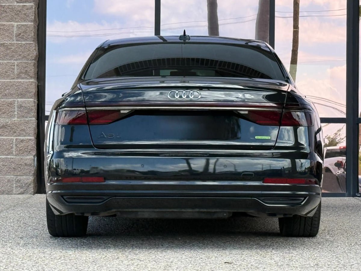 Used 2019 Audi A8 L 3.0T w/ Executive Package AWD/4WD image 11