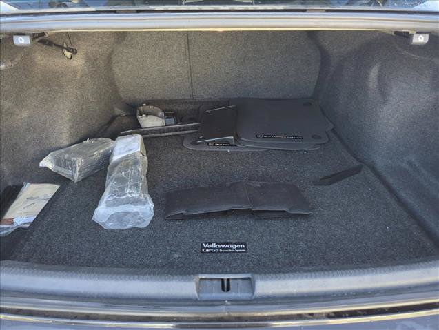 Used 2019 Volkswagen Passat 2.0T Wolfsburg w/ Wheels & Sunroof Package FWD image 7