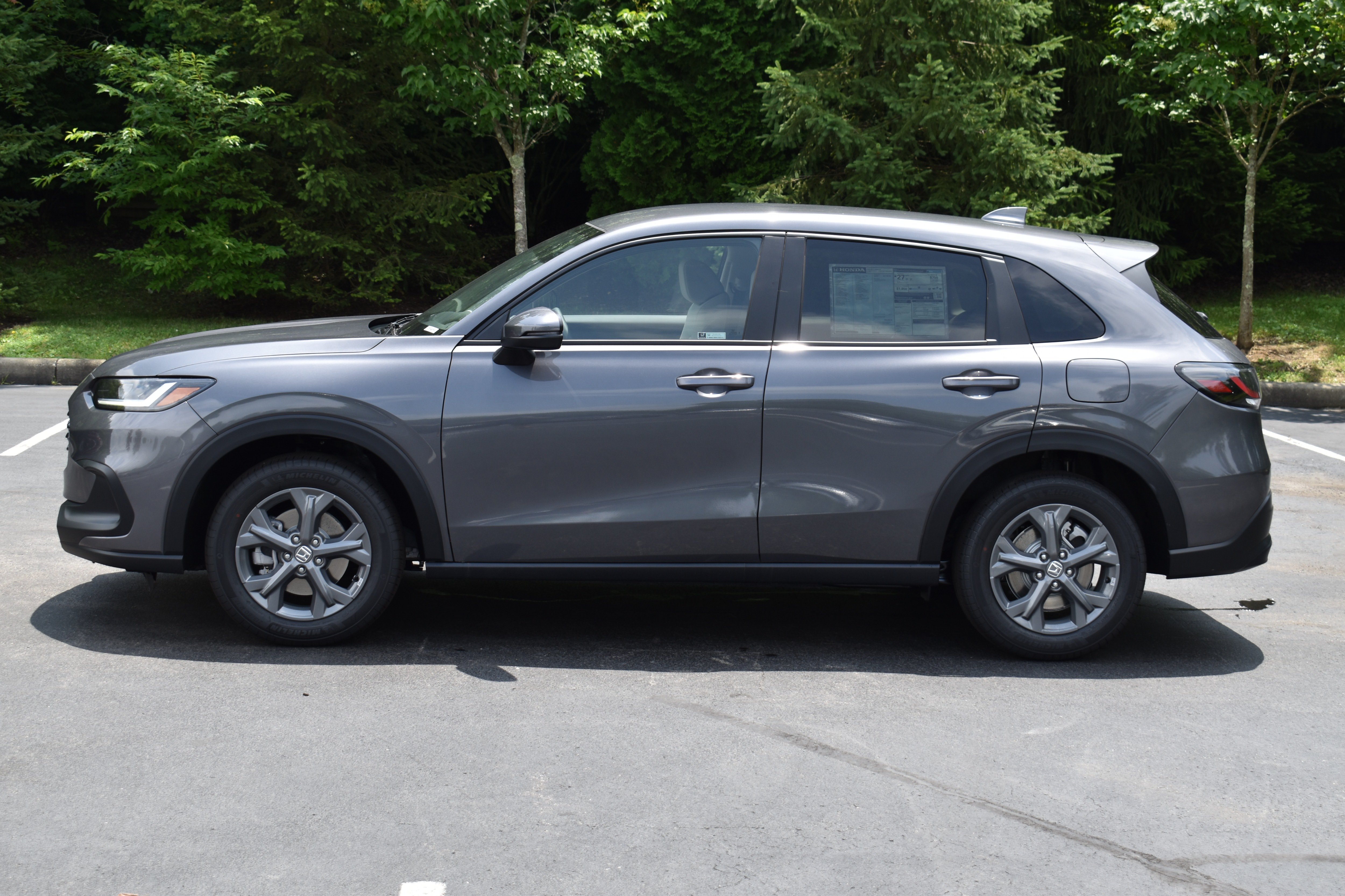 New 2027 Honda HR-V LX image 4