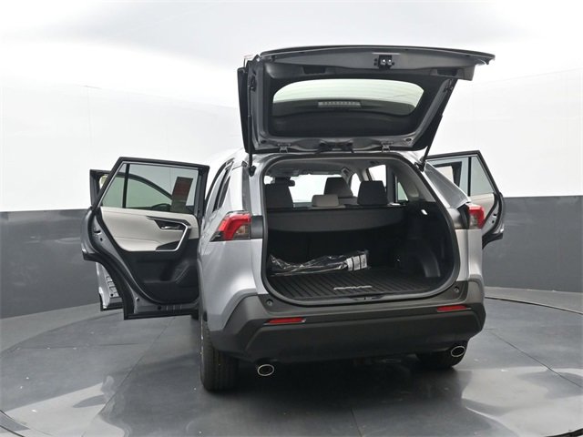 New 2025 Toyota RAV4 XLE image 34