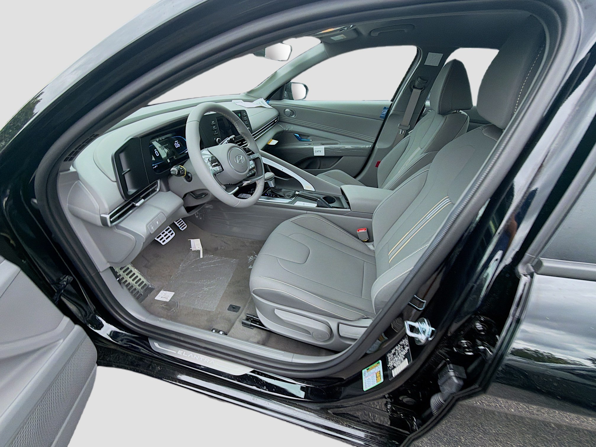 New 2026 Hyundai Elantra Sport FWD image 14