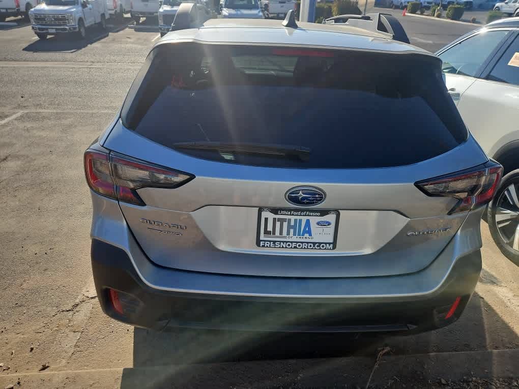 Used 2022 Subaru Outback Premium AWD/4WD image 7