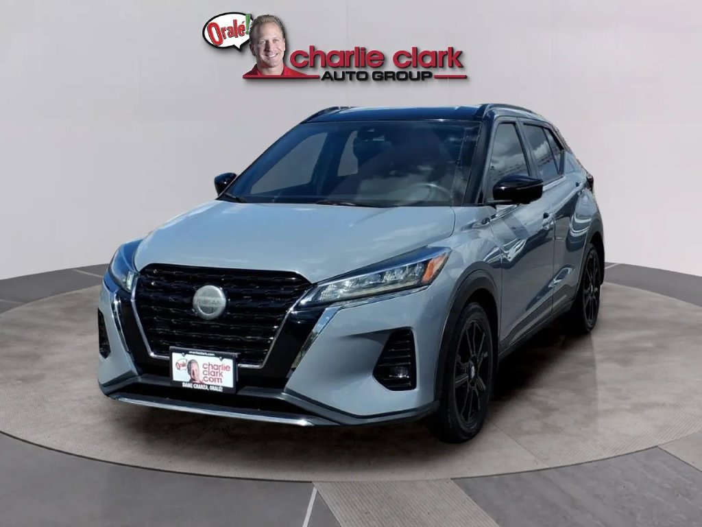 Used 2021 Nissan Kicks SR