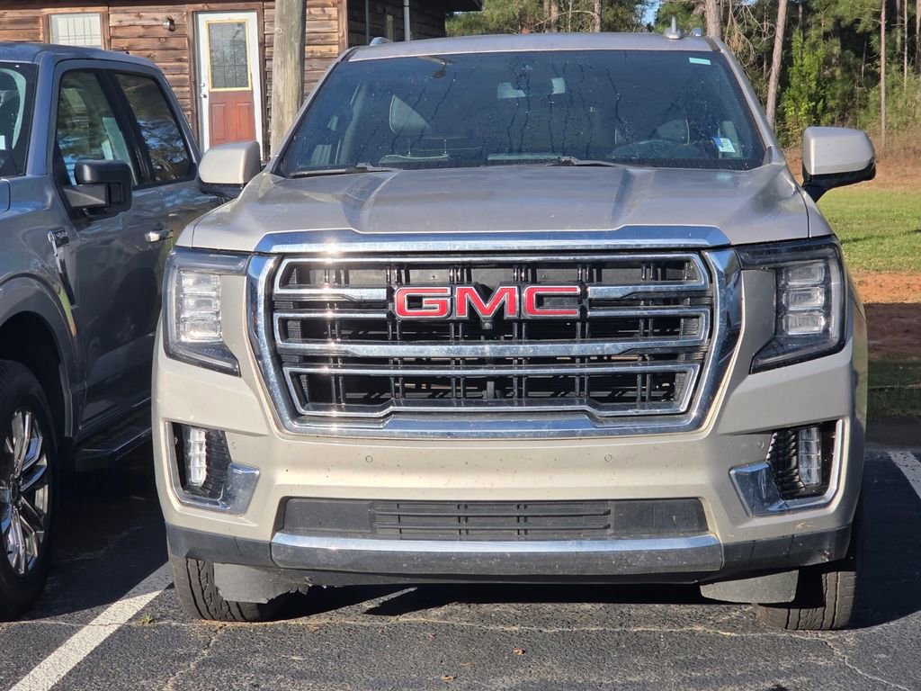 Used 2022 GMC Yukon SLT w/ SLT Luxury Package RWD image 3