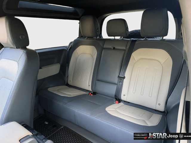 Used 2021 Land Rover Defender 90 X-Dynamic S AWD/4WD image 27