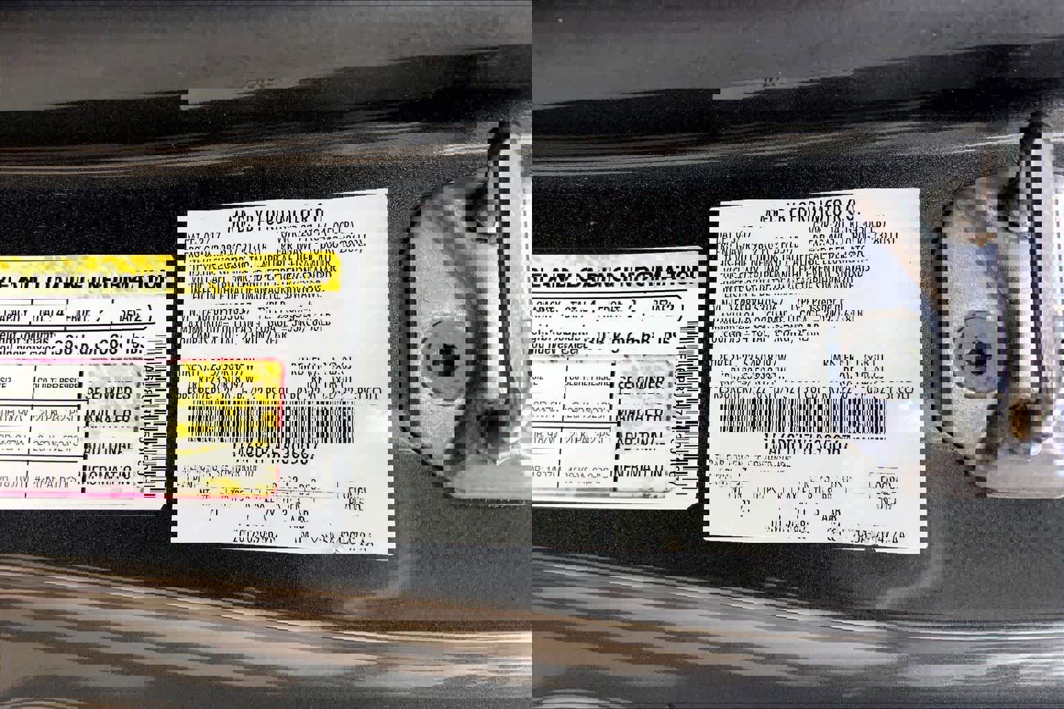 Used 2017 Ford Mustang Coupe RWD image 29