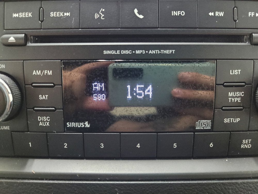 Used 2016 Dodge Grand Caravan SXT FWD image 25