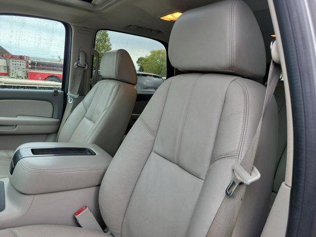 Used 2009 Chevrolet Tahoe LT w/ Luxury Package image 21