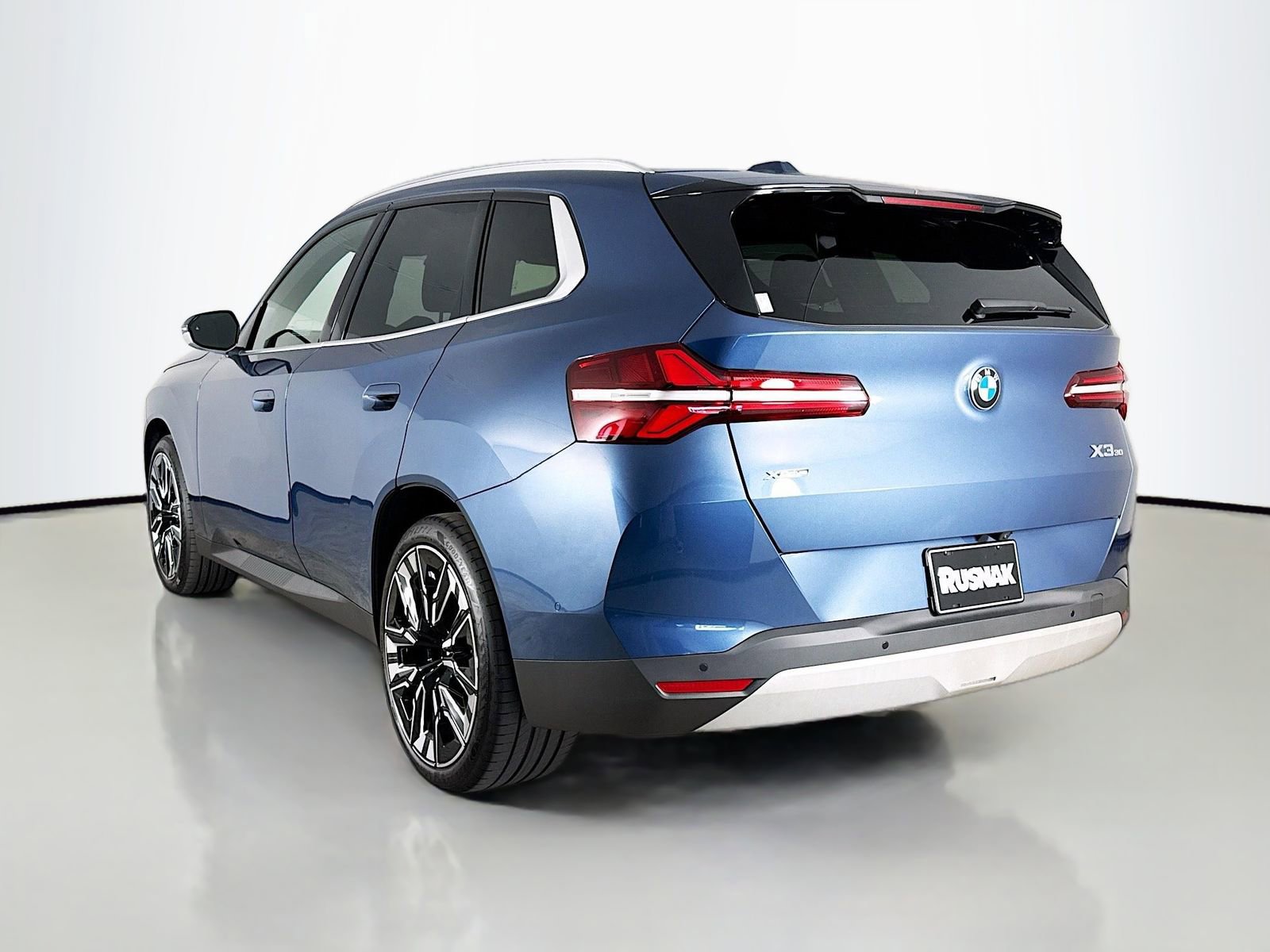 Used 2025 BMW X3 xDrive30i w/ Convenience Package image 5