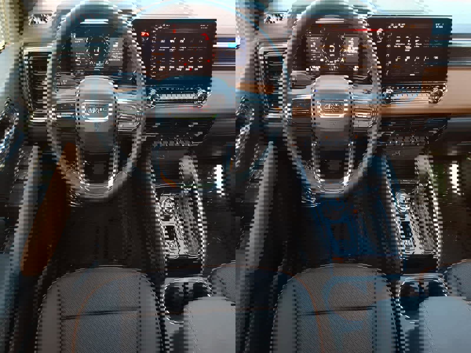 Used 2024 GMC Canyon AT4 w/ AT4 Premium Package image 32