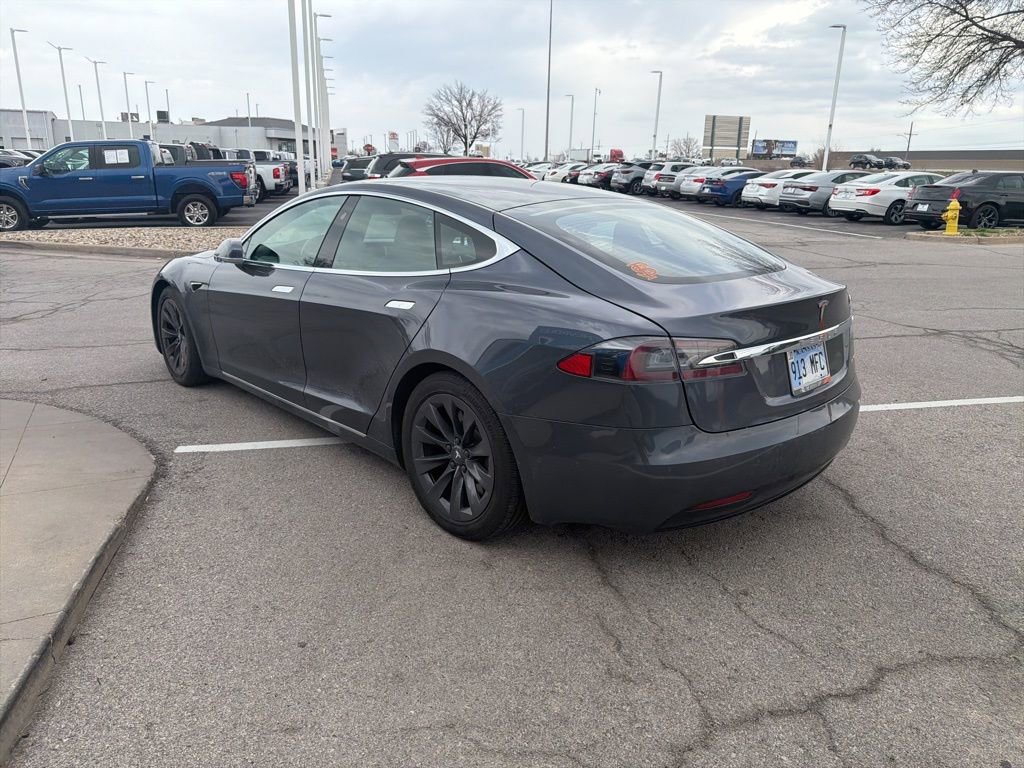 Used 2019 Tesla Model S 100D AWD/4WD image 4