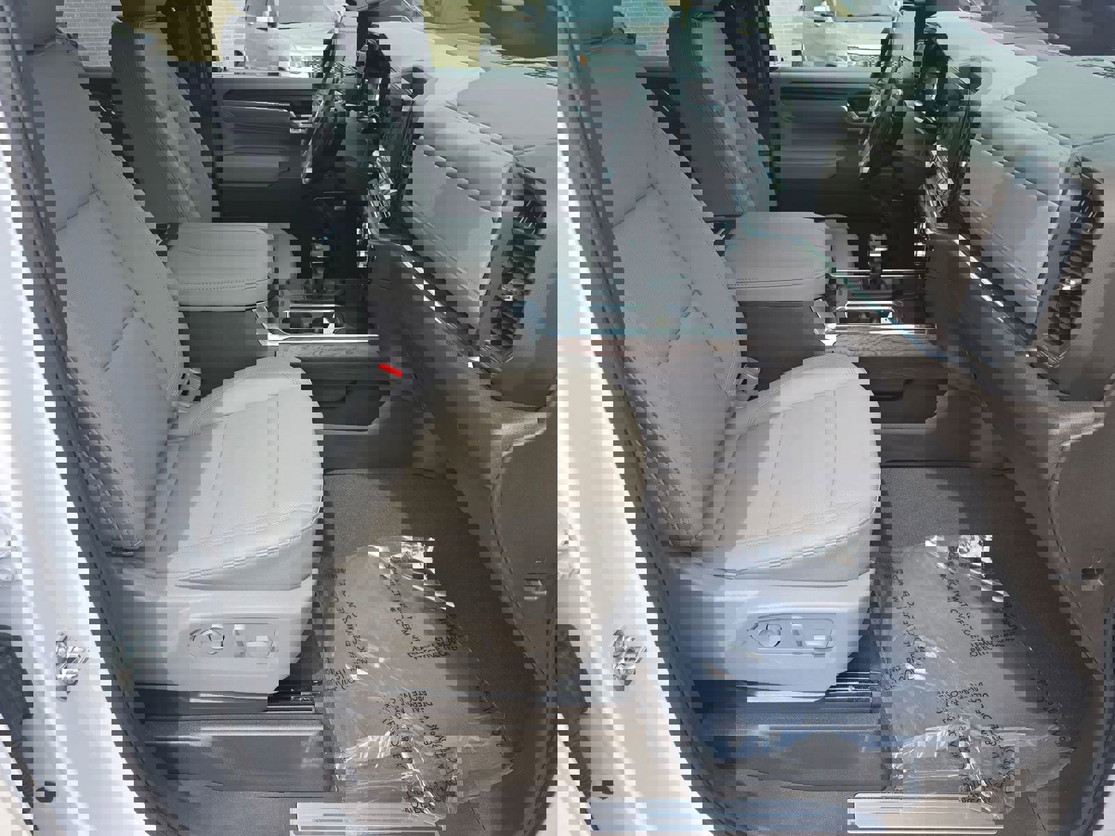 Used 2025 GMC Sierra 1500 SLT w/ SLT Premium Plus Package image 10