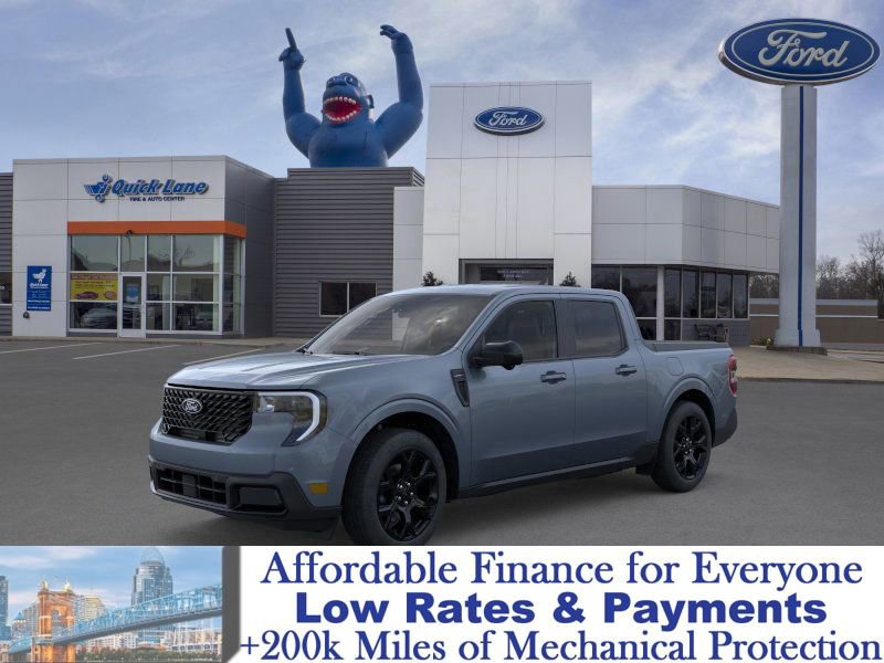 New 2025 Ford Maverick Lariat w/ Black Appearance Package image 1