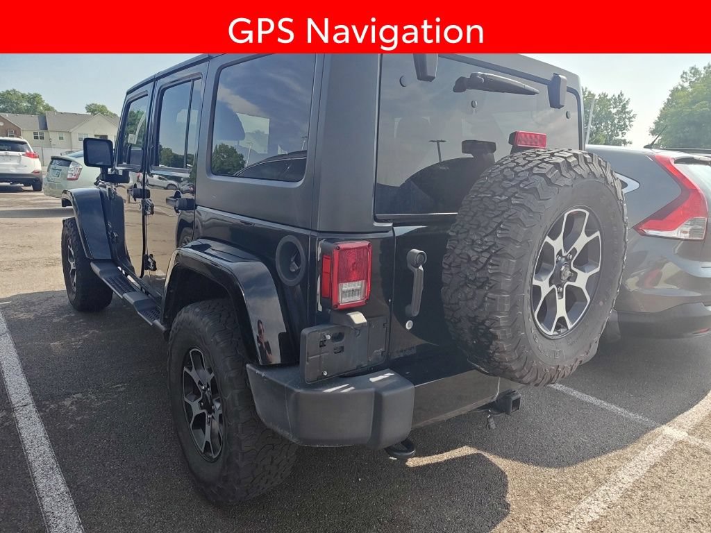 Used 2017 Jeep Wrangler Unlimited Sahara w/ Connectivity Group AWD/4WD image 4