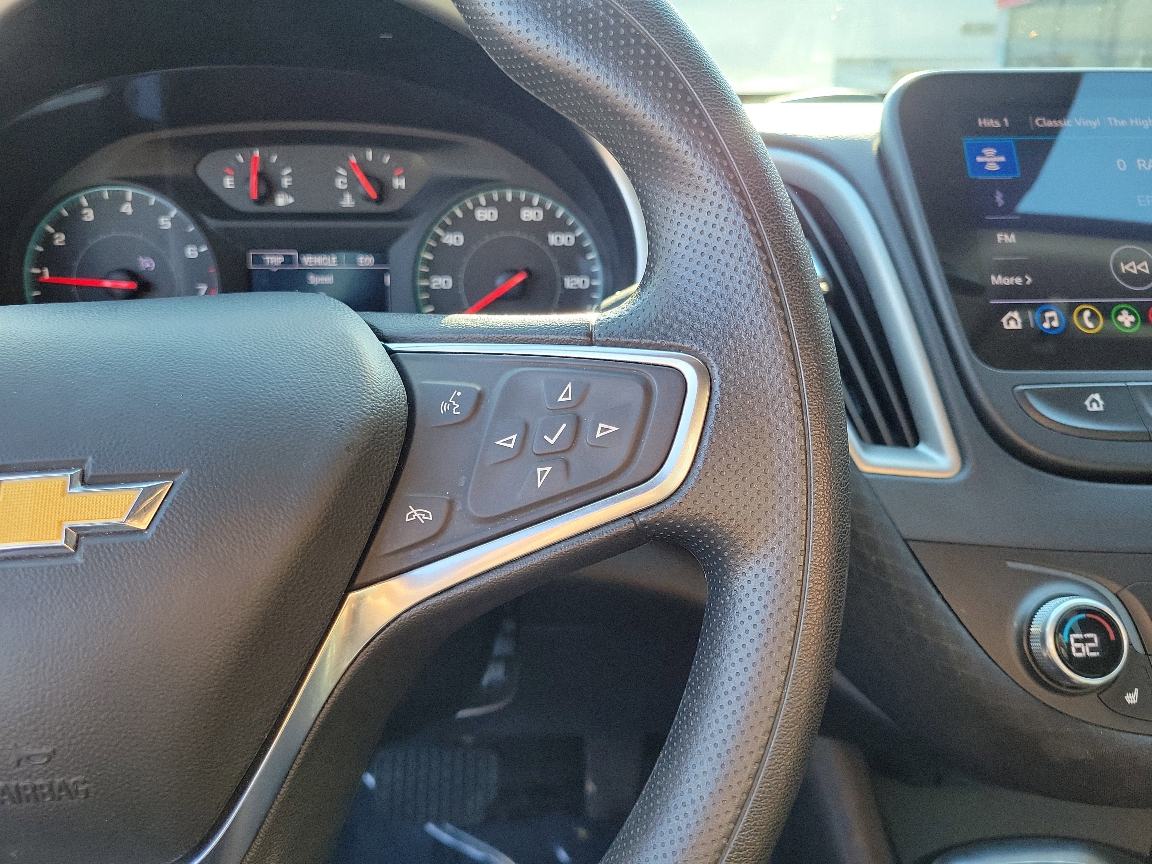 Used 2024 Chevrolet Malibu LT FWD image 23