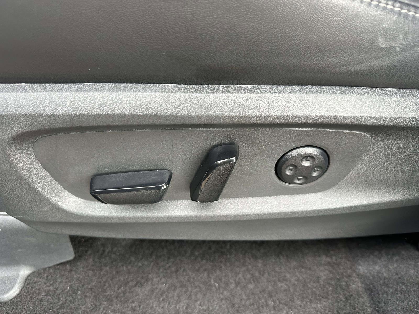 Used 2025 INFINITI QX60 Luxe image 19