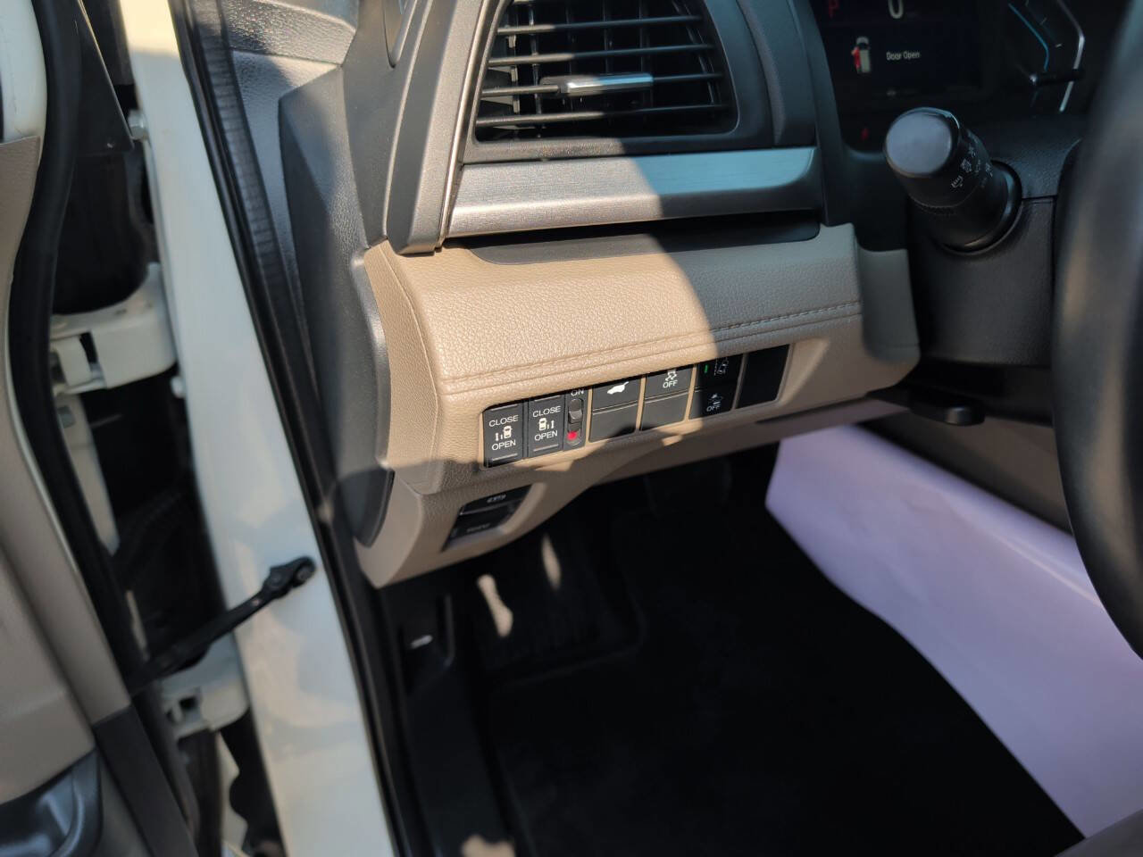 Used 2018 Honda Odyssey EX-L image 20