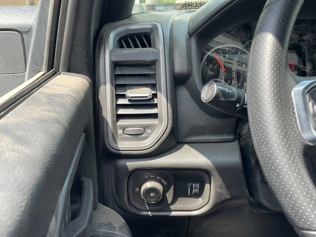 New 2025 RAM 3500 Tradesman RWD image 27