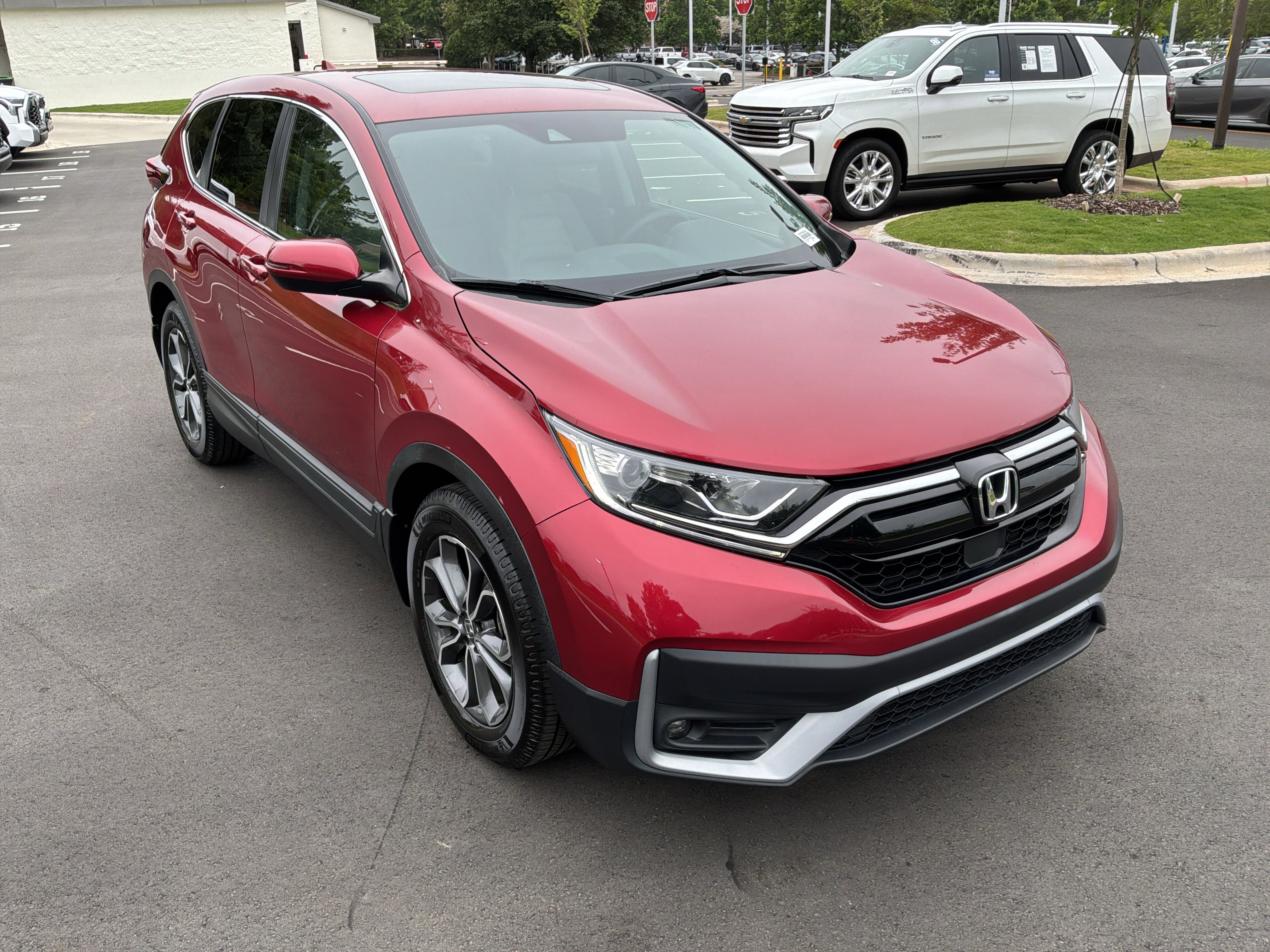 Used 2021 Honda CR-V EX image 2