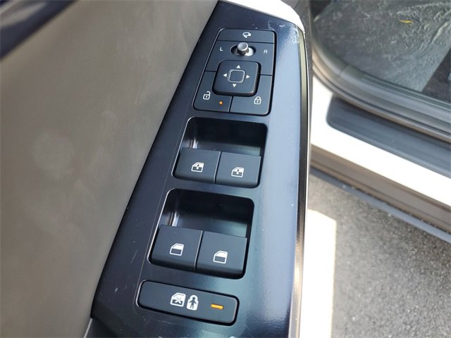 New 2025 Kia EV6 Light w/ Light LR Technology Package image 18
