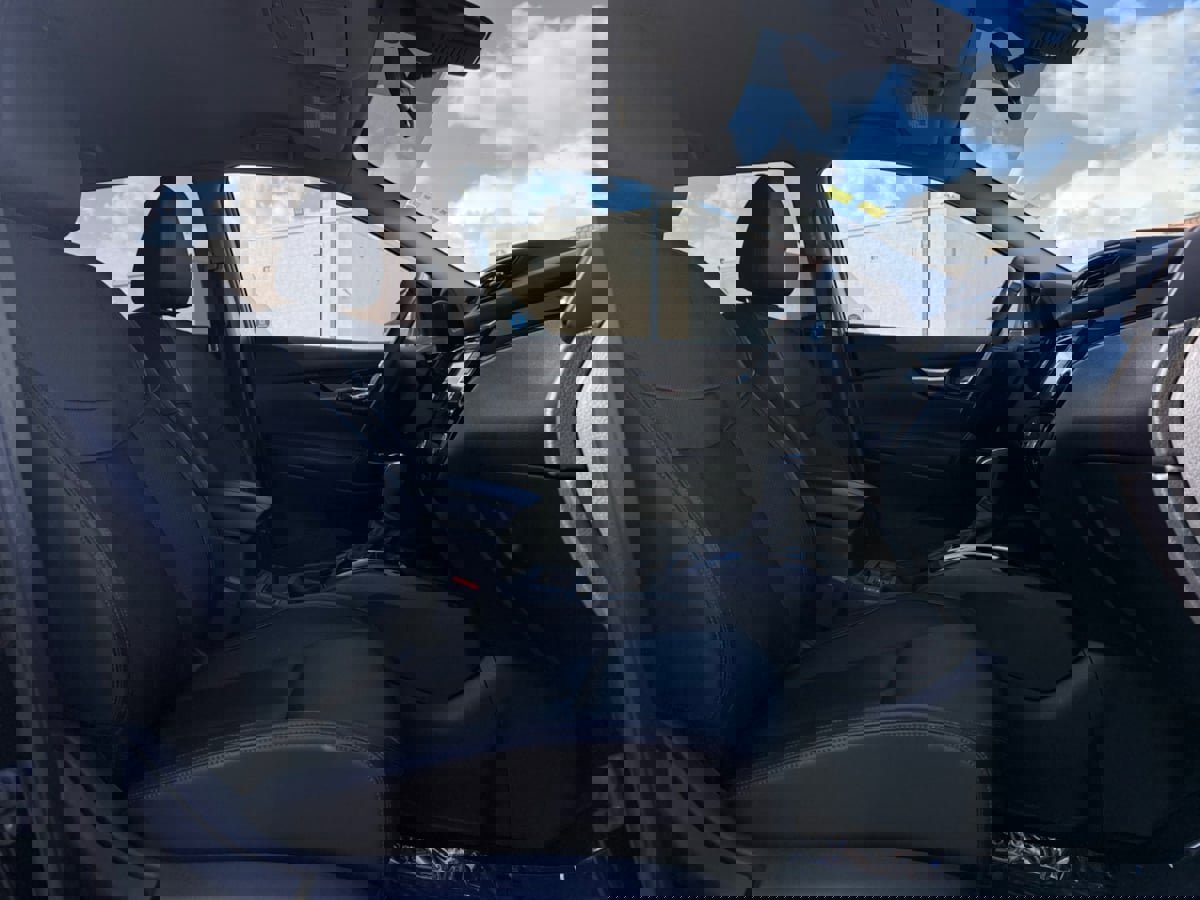 Used 2022 Nissan Rogue Sport SL image 19