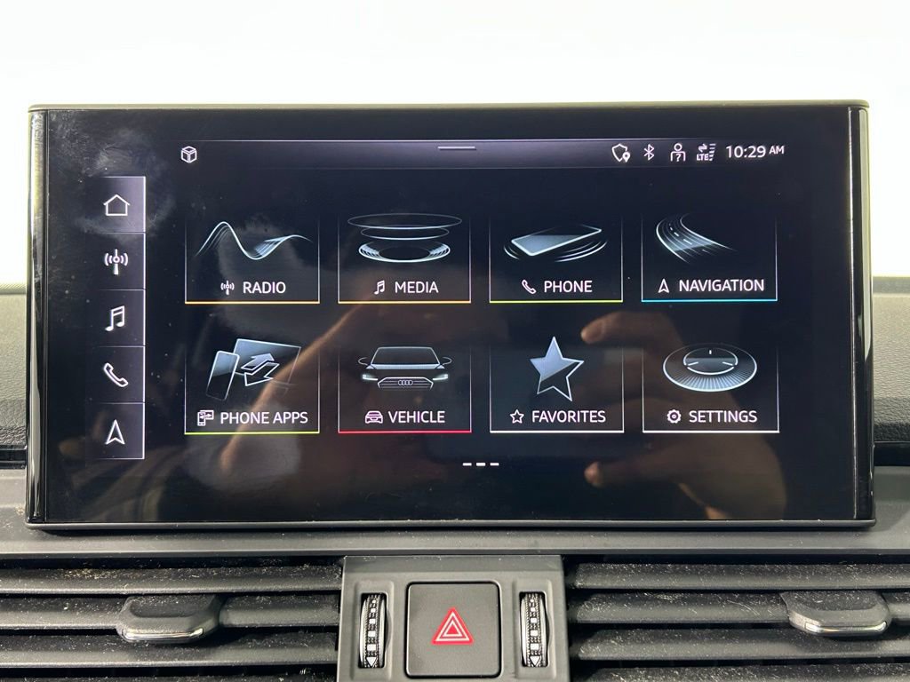 Used 2021 Audi Q5 2.0T Premium w/ Convenience Package AWD/4WD image 19