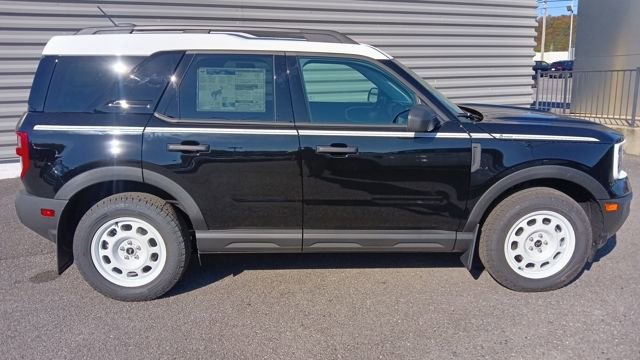 New 2025 Ford Bronco Sport Heritage w/ Convenience Package image 2