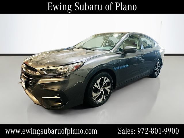 Used 2025 Subaru Legacy Premium AWD/4WD image 3