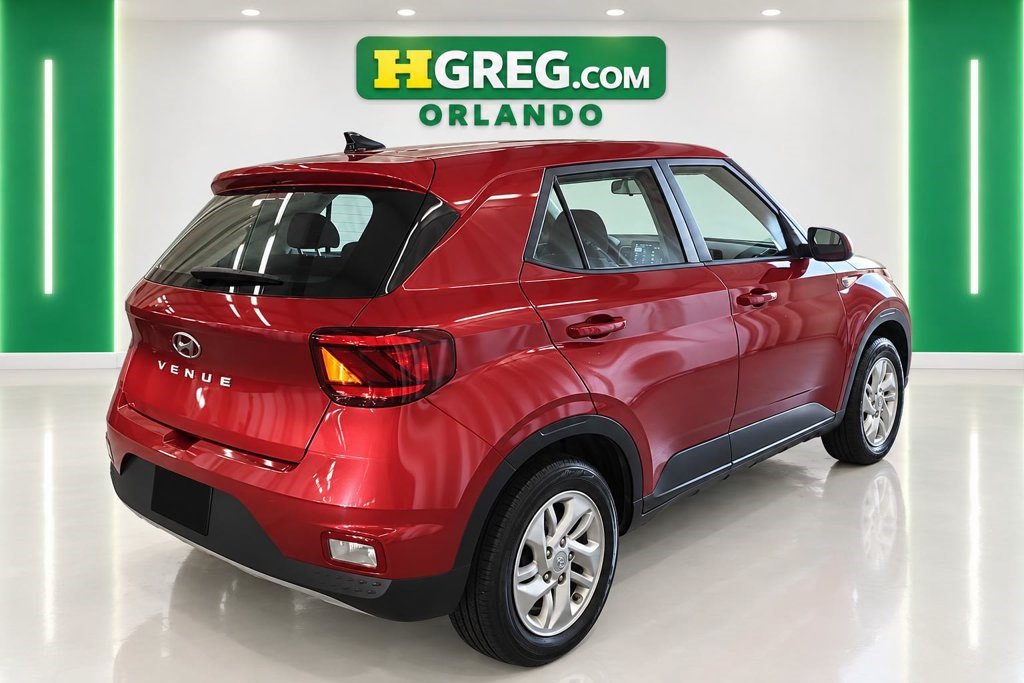 Used 2021 Hyundai Venue SE FWD image 6
