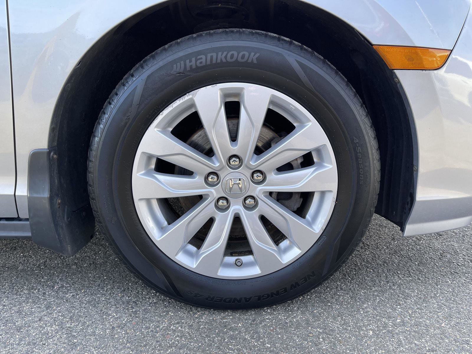 Used 2018 Honda Odyssey LX image 22