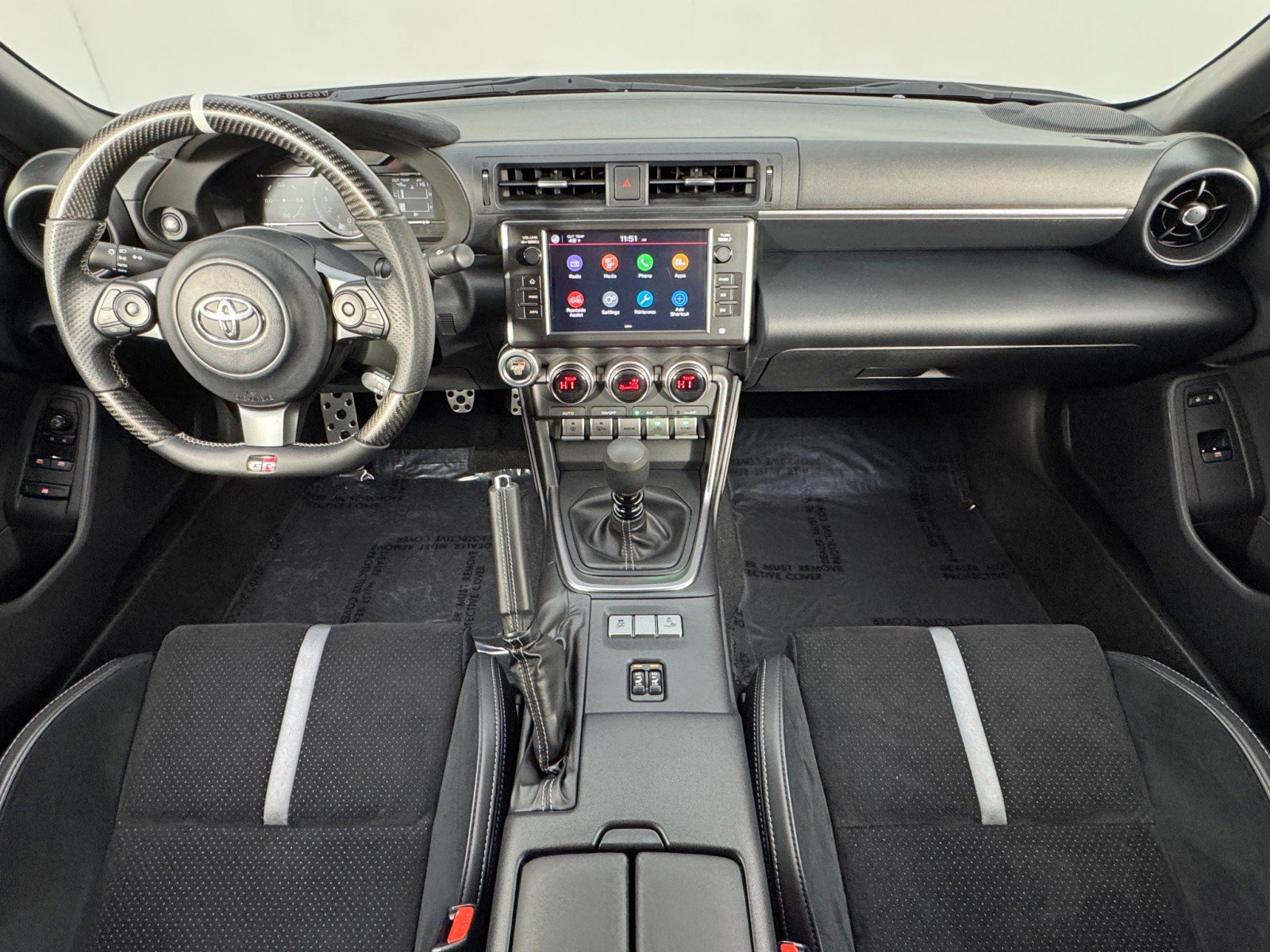 Used 2024 Toyota GR86 Premium image 17