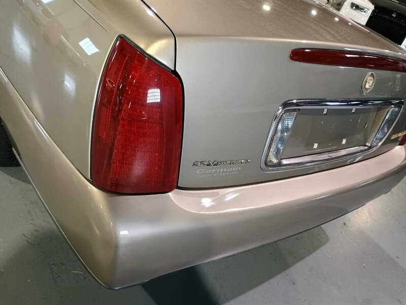 Used 2001 Cadillac De Ville FWD image 18