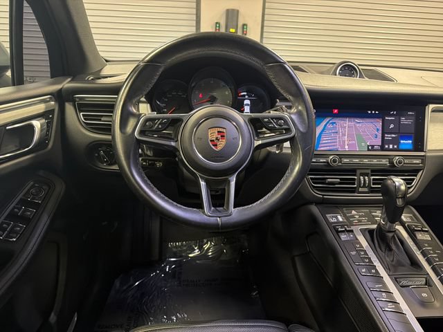Used 2020 Porsche Macan S AWD/4WD image 13