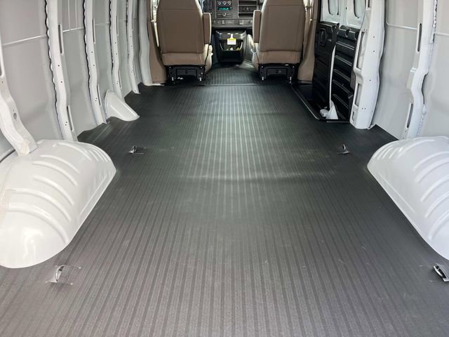 New 2025 GMC Savana 2500 Extended w/ Driver Convenience Package image 13