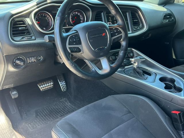Used 2016 Dodge Challenger R/T Scat Pack RWD image 19