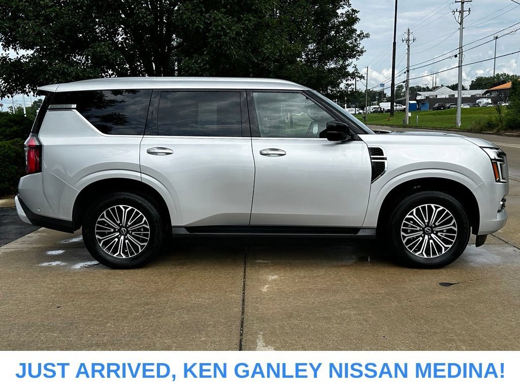 Used 2025 Nissan Armada SL w/ Captain's Chari Seat Package AWD/4WD image 2