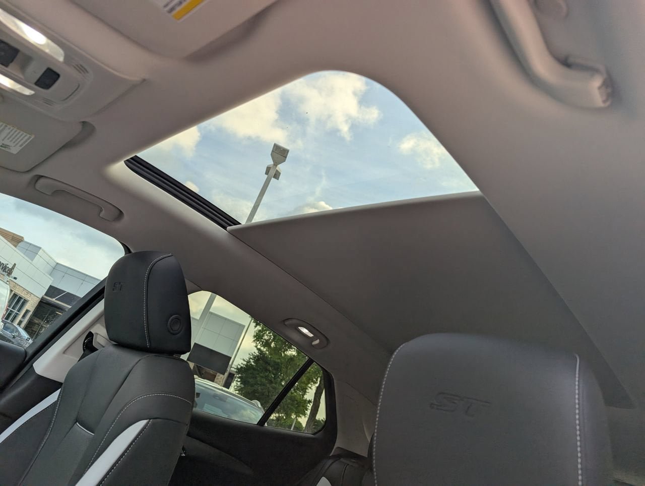 New 2026 Buick Envision Sport Touring AWD/4WD image 20