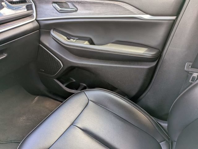 Used 2024 Jeep Grand Cherokee Limited 4xe AWD/4WD image 18