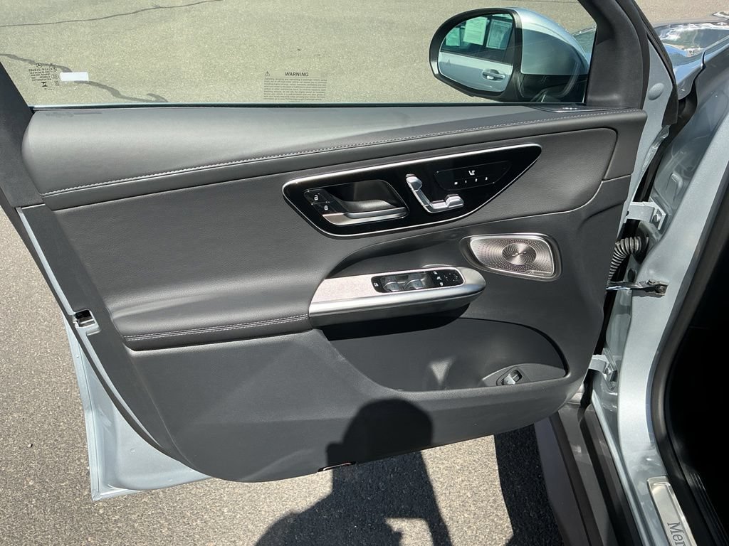 New 2026 Mercedes-Benz GLC 350e 4MATIC image 14