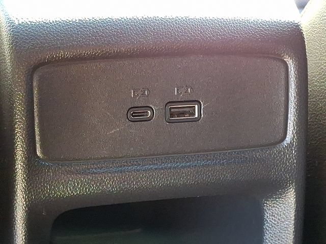 Certified 2024 Chevrolet Trax RS w/ Sunroof Package FWD image 11