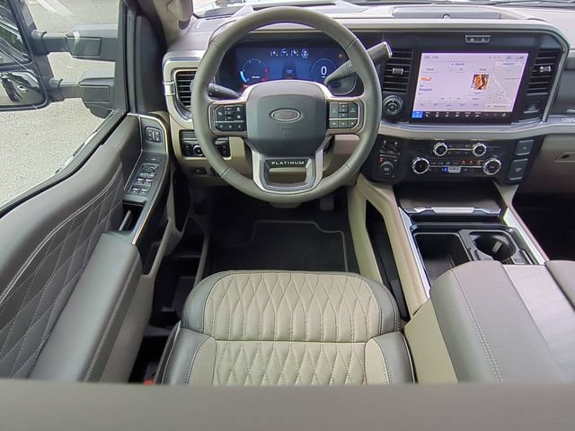 Used 2025 Ford F350 Platinum w/ Platinum Plus Package AWD/4WD image 16