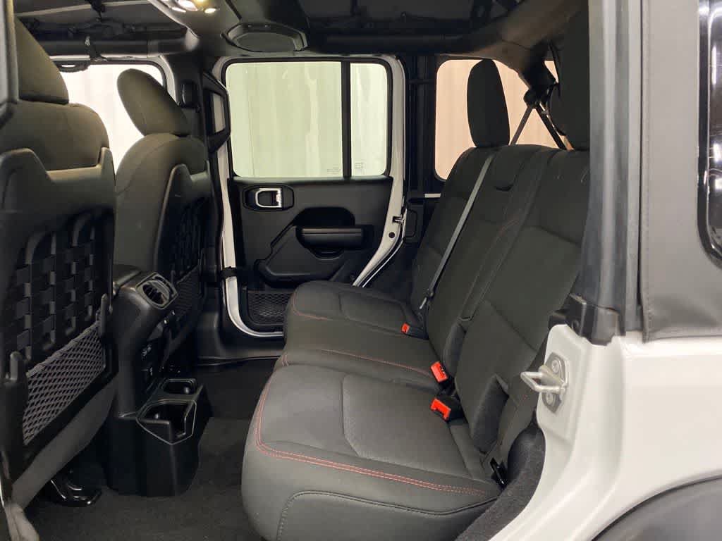 Used 2022 Jeep Wrangler Unlimited Rubicon AWD/4WD image 16