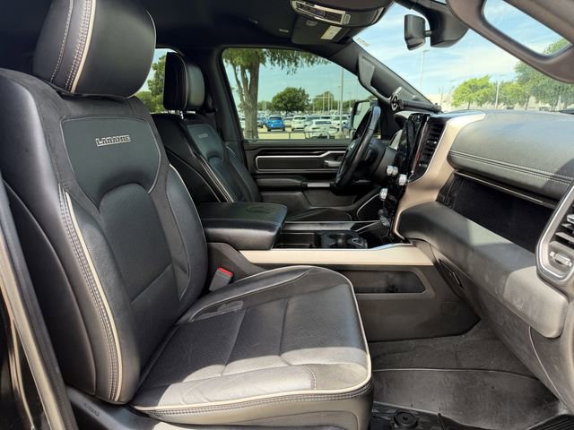 Used 2019 RAM 1500 Laramie AWD/4WD image 29