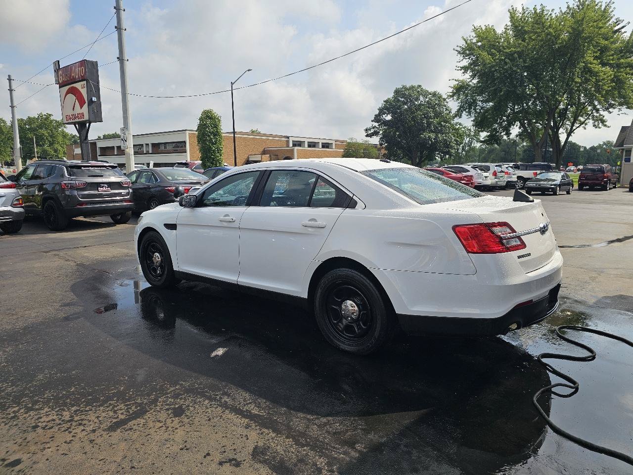 Used 2017 Ford Taurus Police Interceptor AWD w/ Ready For The Road Package image 7