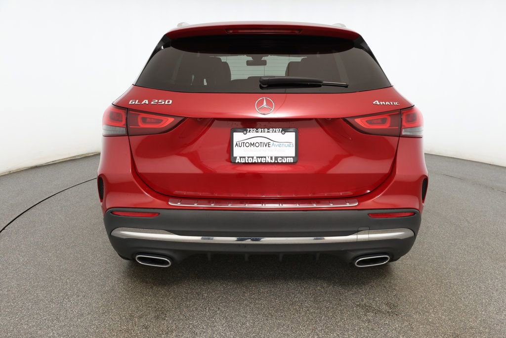 Used 2022 Mercedes-Benz GLA 250 4MATIC image 5