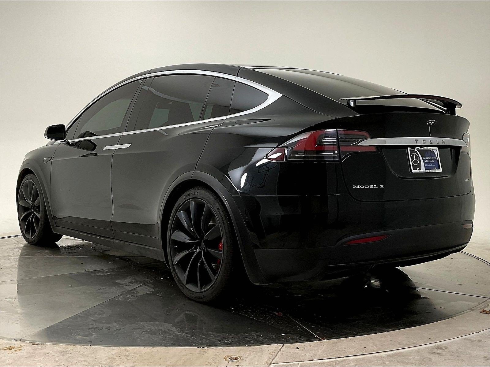 Used 2016 Tesla Model X 70D AWD/4WD image 3