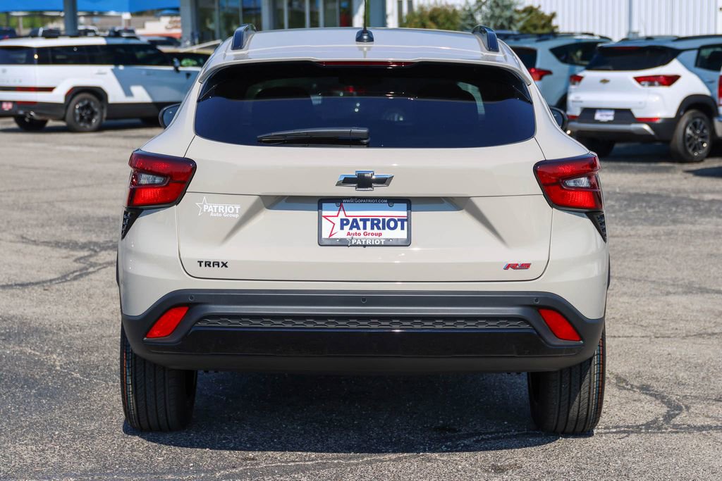 New 2026 Chevrolet Trax RS image 4
