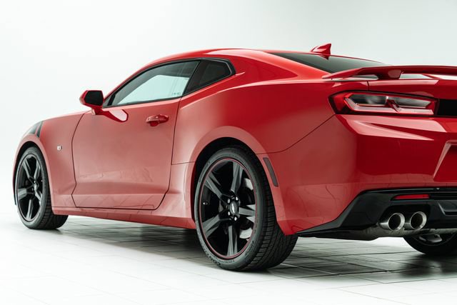 Used 2018 Chevrolet Camaro SS image 18