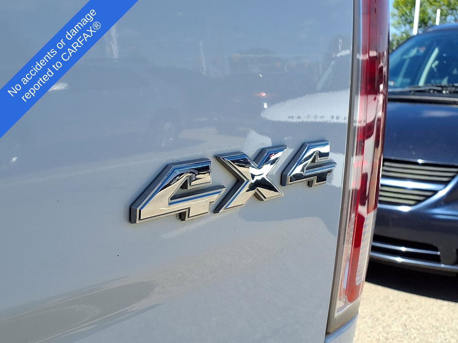 Used 2017 RAM 2500 Laramie w/ Convenience Group AWD/4WD image 10
