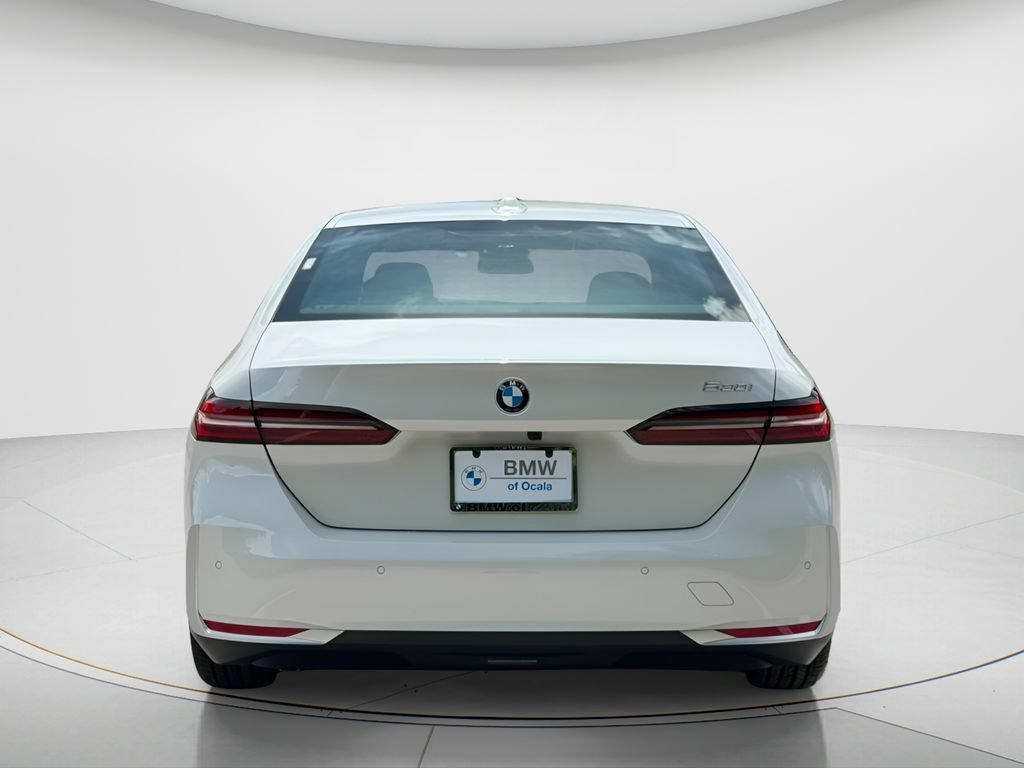 New 2027 BMW 530i w/ Premium Package RWD image 6